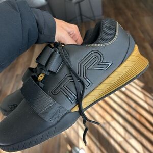 TYR Men's Limited Edition Squat University L-1 Lifter